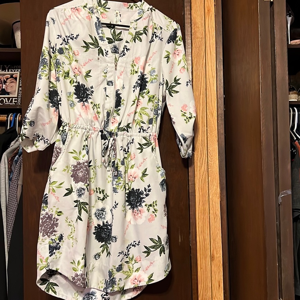 Dress size M.